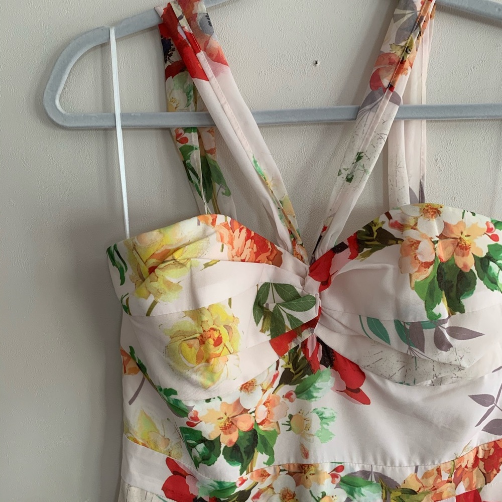 host pick // NWT yumi Kim floral spring dress